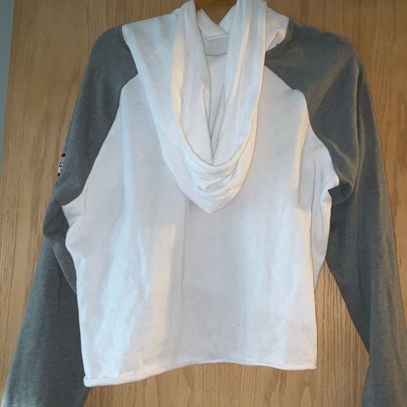 PINK crop sweater - Picture 2 of 2